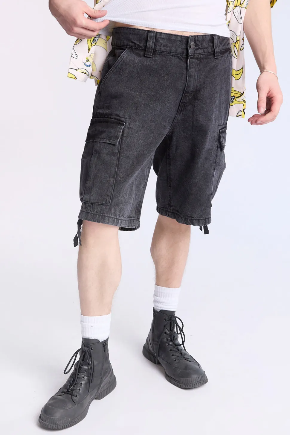 Arsenic Mens Loose Denim Cargo Shorts