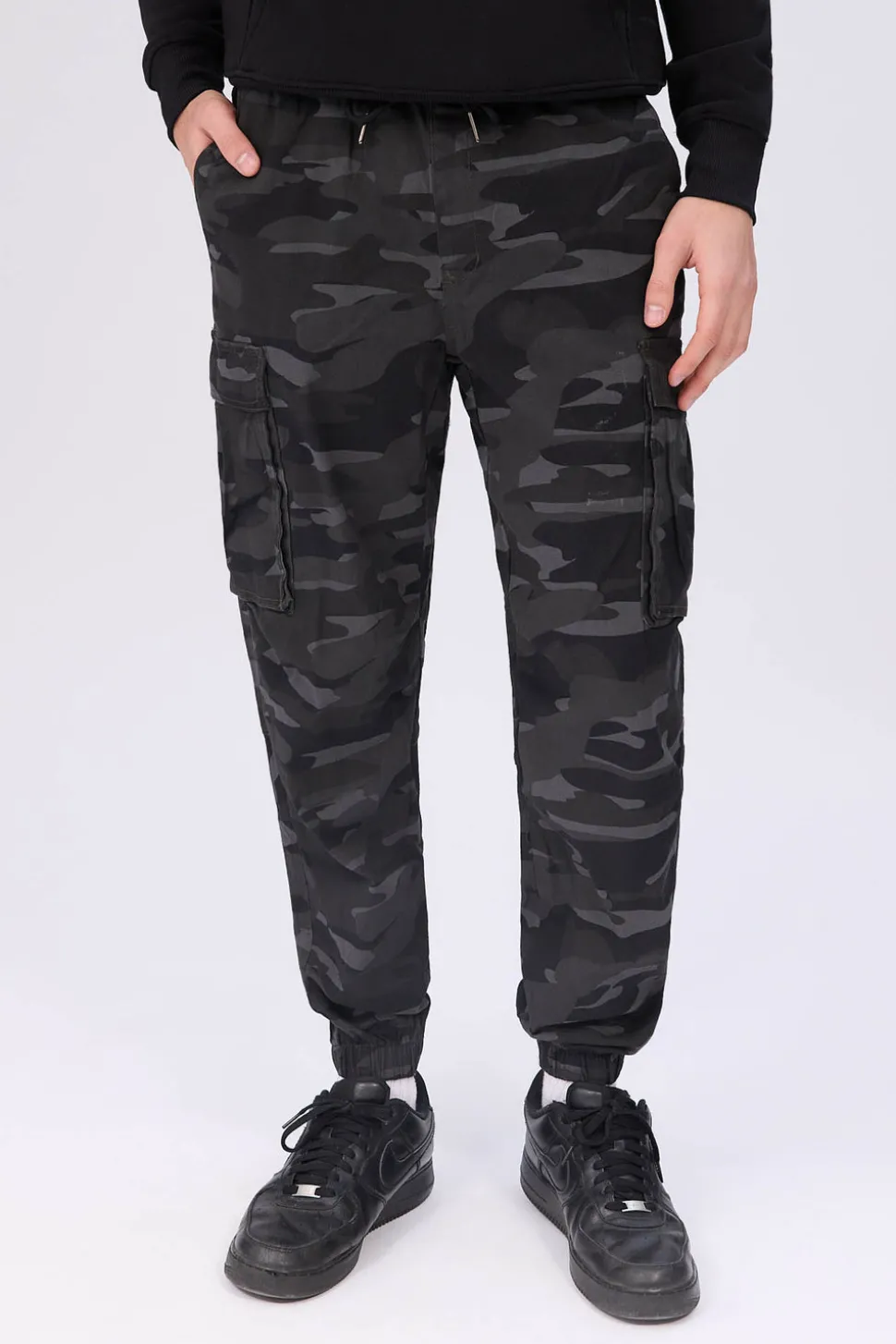 Arsenic Mens Relaxed Cargo Jogger