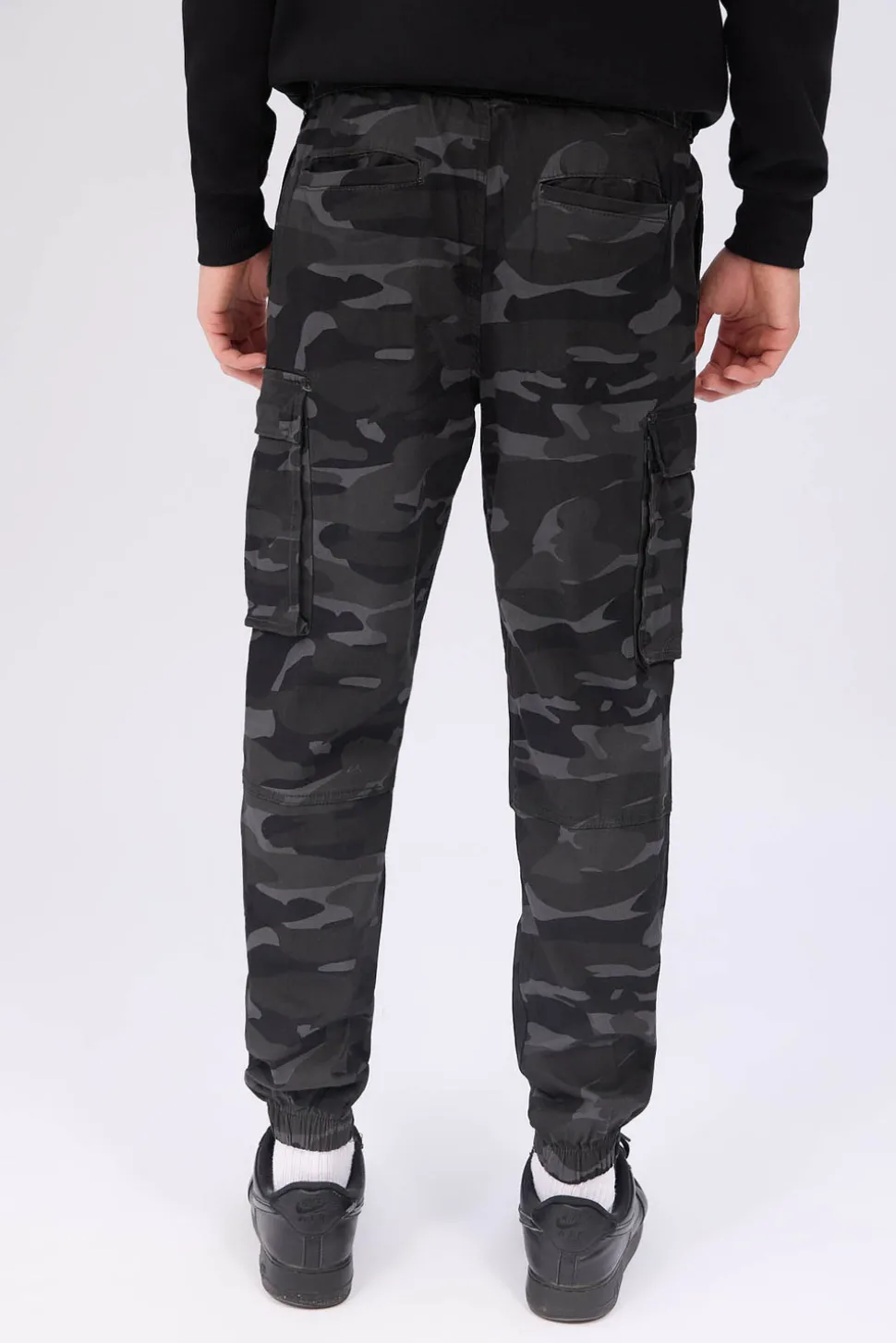 Arsenic Mens Relaxed Cargo Jogger