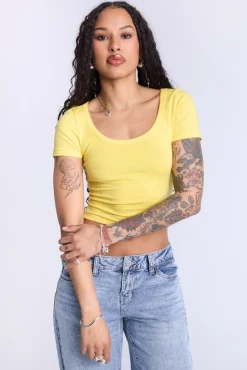 Cropped Scoop Neck Tee