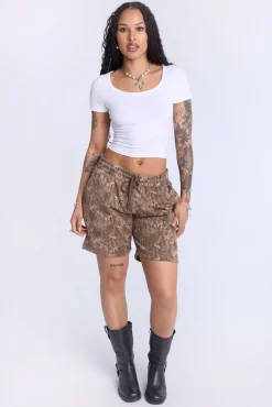 Cropped Scoop Neck Tee