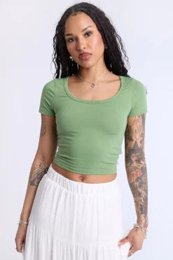 Cropped Scoop Neck Tee