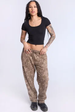 Cropped Scoop Neck Tee