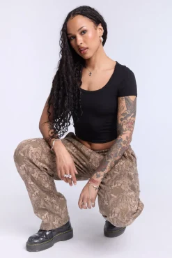 Cropped Scoop Neck Tee