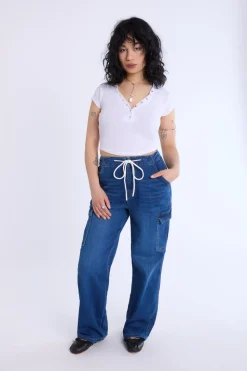 Curved Hem Cropped Henley Tee
