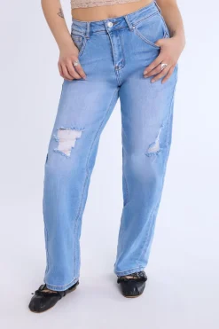 Distressed Straight Leg Jeans
