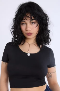 Double Ring Cropped Tee