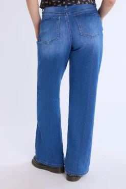 High-Rise Wide Leg Jeans