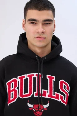 Mens Bulls Chenille Logo Hoodie