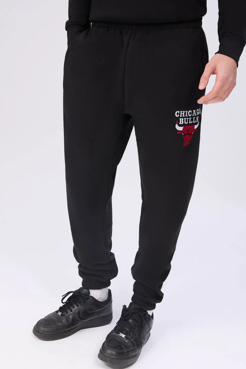 Mens Chicago Bulls Embroidered Logo Sweatpant