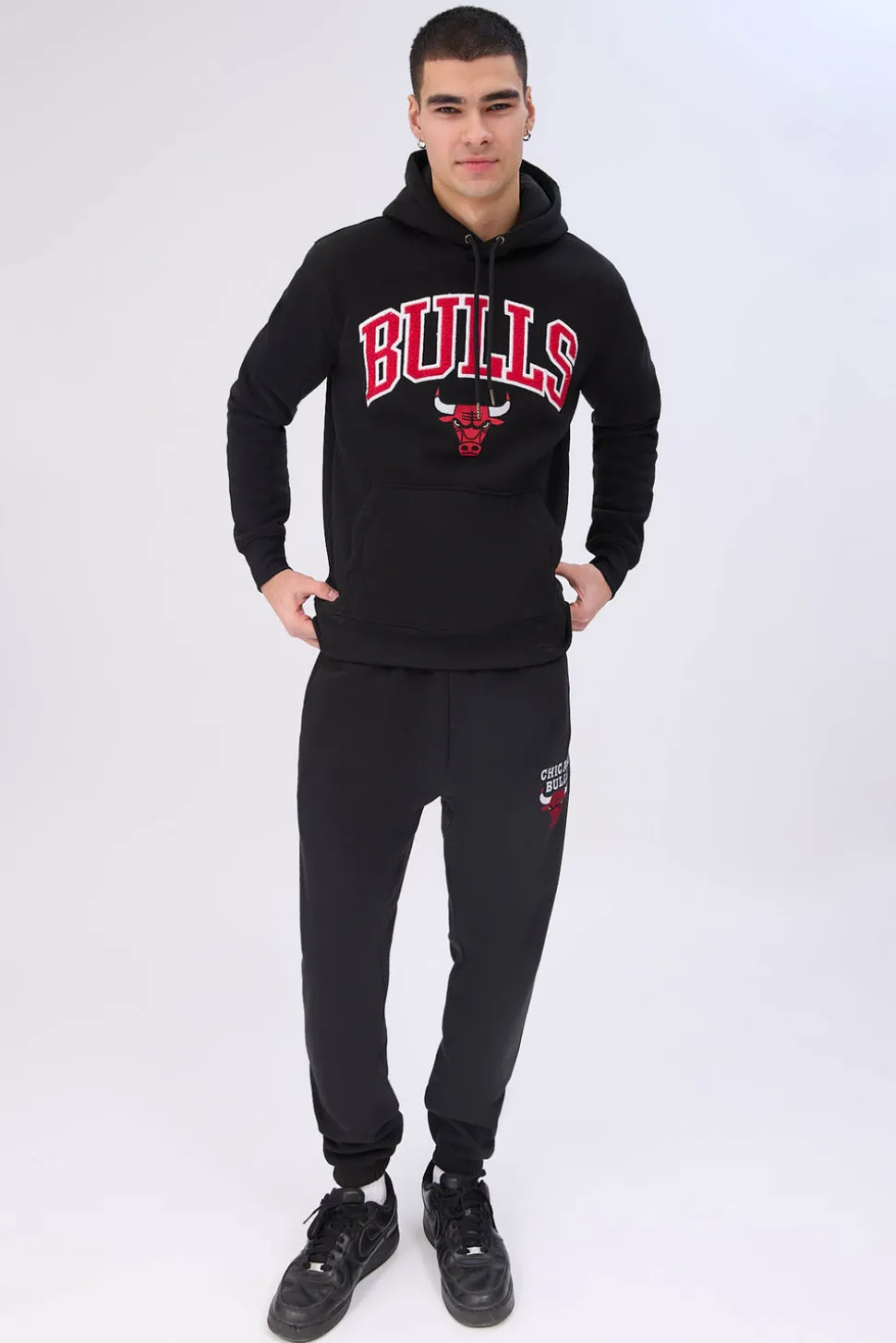 Mens Chicago Bulls Embroidered Logo Sweatpant