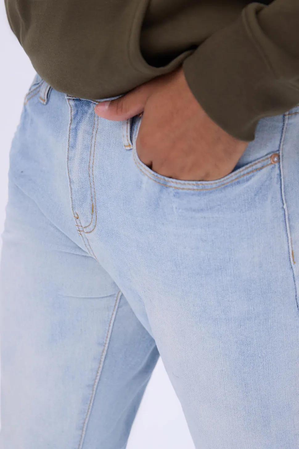 Mens Light Wash Straight Jeans