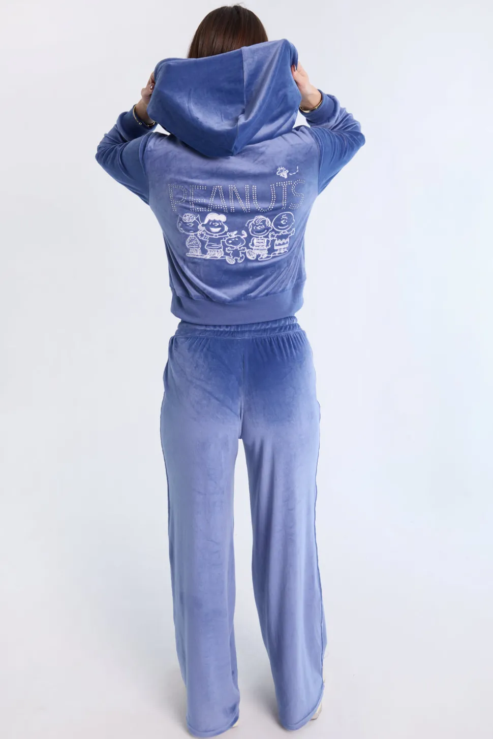 Peanuts Charlie Brown 2-Piece Velour Set