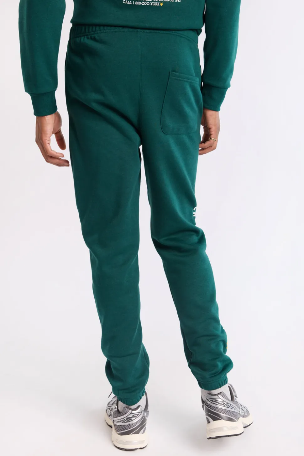 Zoo York Mens Traxi Graphic Sweatpant